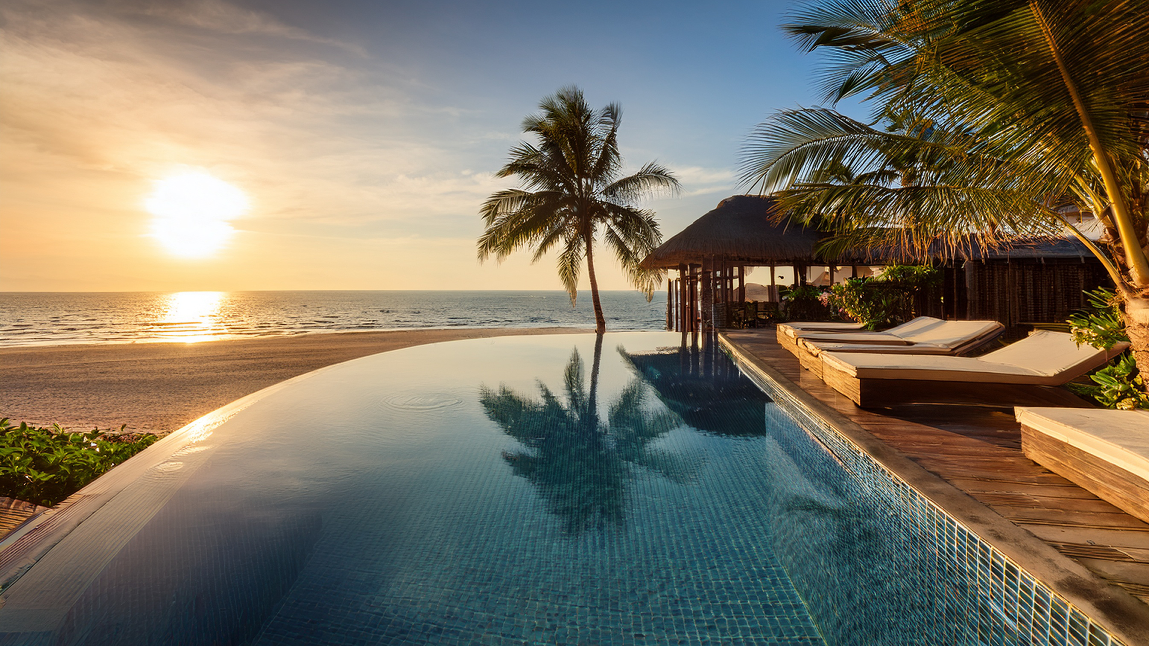 코사무이 리츠칼튼, 실라바디
리조트 프로모션